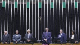 Sessão no plenário da Câmara dos Deputados em homenagem aos desenvolvedores da urna eletrônica