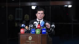 Sergio Moro fala a jornalistas em coletiva de imprensa na Presidência do Senado Federal, foto de arquivo