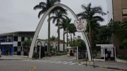 Fachada da entrada principal do Parque São Jorge, sede social do Corinthians, em São Paulo