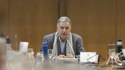 O presidente do Uruguai, Yamandú Orsi, fala durante reunião do Conselho de Ministros em Montevidéu