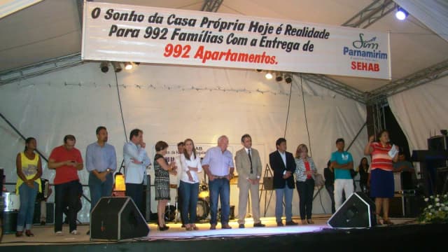 Imagem de arquivo de evento comunitário em Parnamirim (RN), cidade onde o caso ocorreu; a foto não retrata o episódio relatado