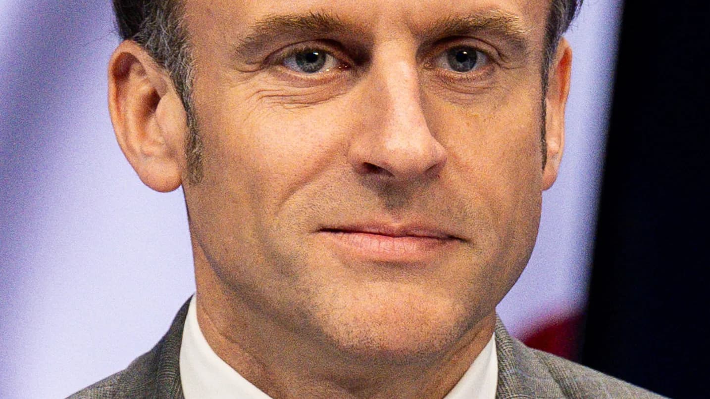 Retrato do presidente francês Emmanuel Macron