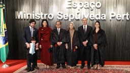 Cerimônia de posse de ministros do TSE, com a ministra Estela Aranha presente, foto de arquivo