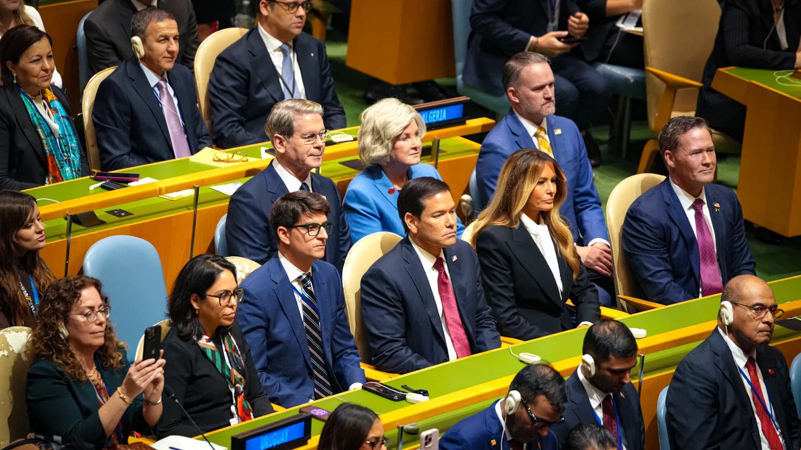 Delegação dos Estados Unidos, com o secretário de Estado Marco Rubio e a primeira-dama Melania Trump, durante discurso do presidente Donald Trump na Assembleia Geral da ONU