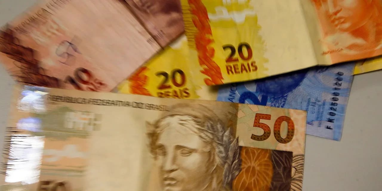 Imagem ilustrativa: Reforma tributária põe em risco crédito de 66,2% das notas fiscais — Assuntos: reforma tributária, risco crédito, IBS, CBS, NF-e, notas fiscais eletrônicas