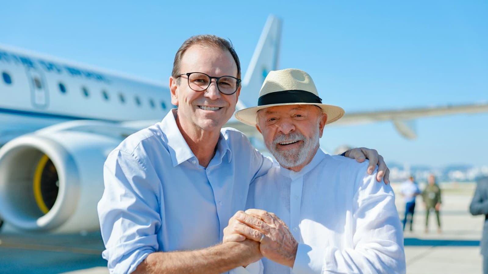 O prefeito Eduardo Paes ao lado do presidente Lula, em desembarque no Rio de Janeiro, em julho de 2026 (foto de arquivo)