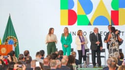 Celina Leão em evento público ao lado do presidente Lula, em foto de arquivo