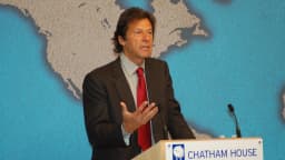 Imran Khan discursa em evento internacional