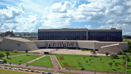 Vista aérea do edifício-sede do Superior Tribunal de Justiça, em Brasília (imagem de arquivo)