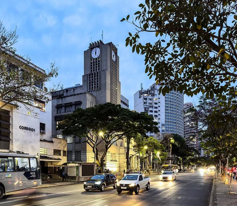 edifício-sede da Prefeitura de Belo Horizonte, tombado pelo patrimônio histórico municipal
