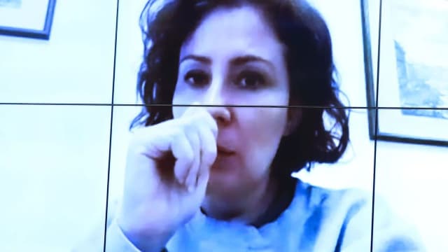 Carla Zambelli em videoconferência durante processo sobre sua extradição da Itália (foto de arquivo)