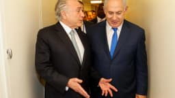 Benjamin Netanyahu ao lado do então presidente Michel Temer durante encontro em 2017