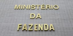 CMN ajusta regulamentação de crédito a empresas afetadas por tarifaço — Assuntos: Ministério da Fazenda, tarifaço, Regulamentação, Empresas