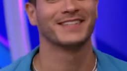 Arthur Aguiar sorrindo, foto de arquivo de 2022