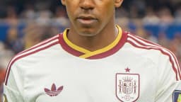 Lamine Yamal, com a camisa 19 da seleção espanhola, durante partida (imagem de arquivo, Copa do Mundo 2026)