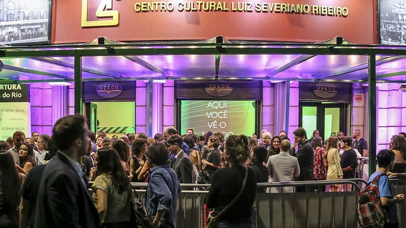 Público na abertura do Festival do Rio, onde o documentário sobre Belchior foi exibido