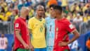 Fabinho em campo com a camisa da Seleção Brasileira, na partida contra Marrocos em junho de 2026