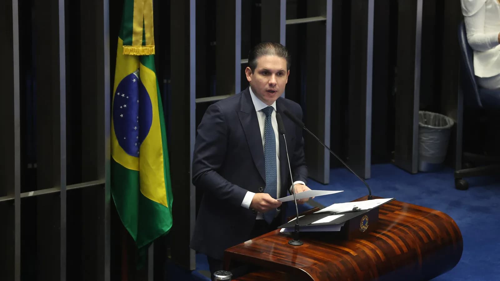 Parlamentar discursa no plenário do Congresso Nacional em Brasília, foto de arquivo de outubro de 2026