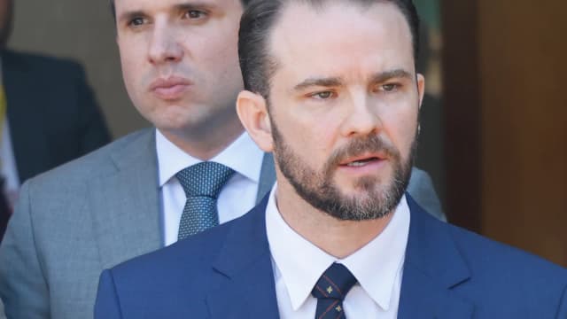 Dario Durigan, ministro da Fazenda, fala em coletiva de imprensa em Brasília (foto de arquivo)
