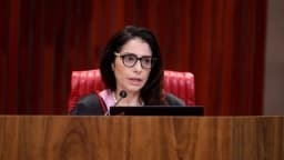 Ministra do TSE em sessão plenária, em imagem de arquivo do tribunal
