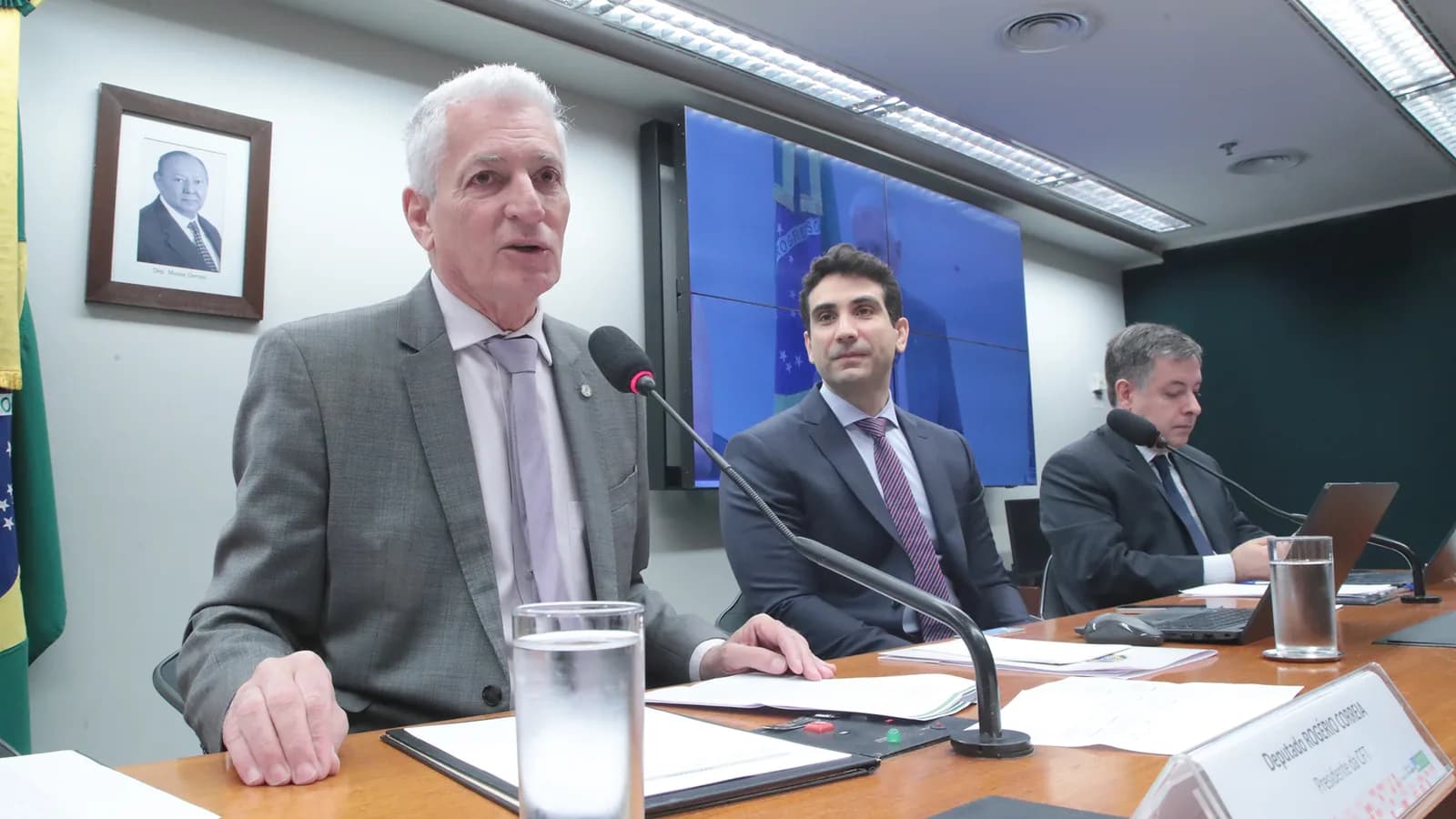 Gabriel Galípolo, presidente do Banco Central, fala em comissão da Câmara dos Deputados