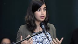 A deputada federal Tábata Amaral discursa em encontro da Bancada Feminina do Congresso Nacional, em 2019