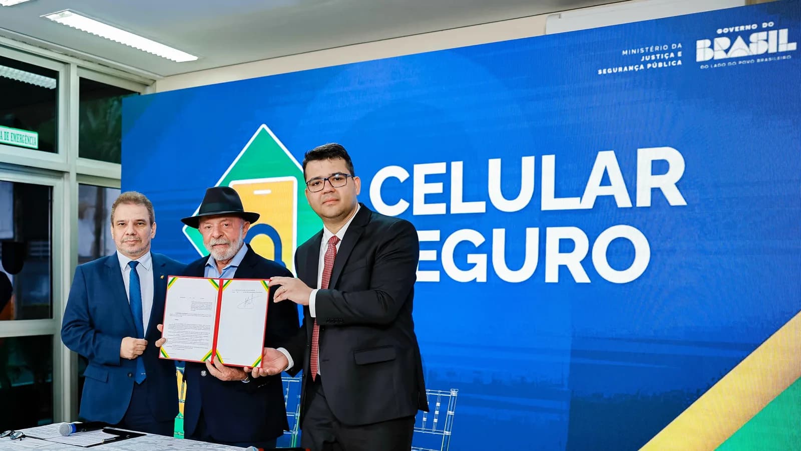O presidente Luiz Inácio Lula da Silva em evento oficial de anúncio do programa Celular Seguro, em Brasília
