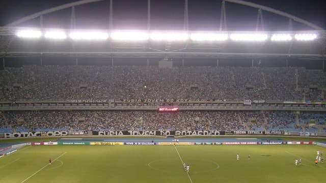 Torcida do Botafogo lota estádio com faixa 'Fúria Jovem do Botafogo', imagem de arquivo