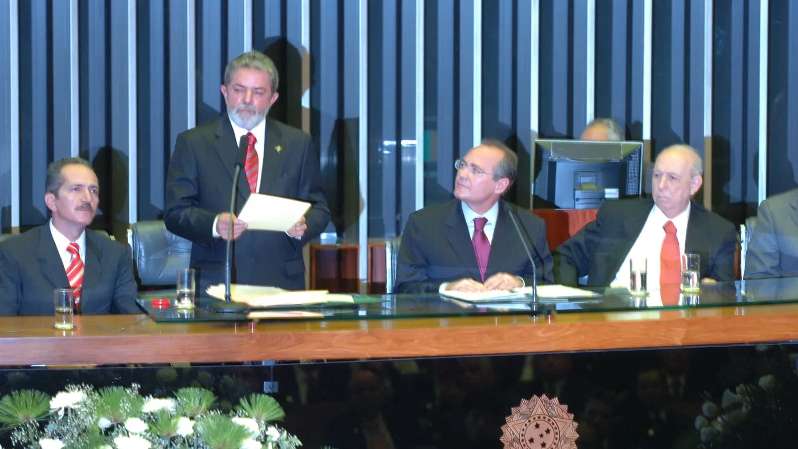 Lula discursa em foto de arquivo de posse presidencial anterior