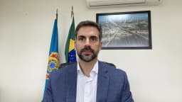 Delegado de polícia civil em seu posto de trabalho, foto de contexto do cargo em disputa no concurso