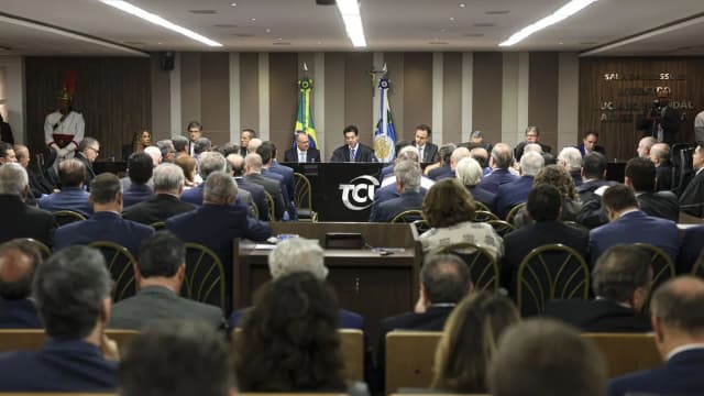 Plateia em evento institucional de concurso público, em foto de arquivo