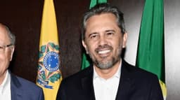 Elmano de Freitas, governador do Ceará, em encontro no Palácio do Governo (foto de arquivo)