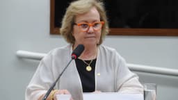 Silvana Covatti, deputada estadual do Rio Grande do Sul e vice-governadora eleita, discursa em evento no plenário