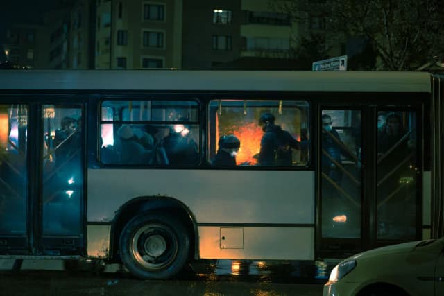 Imagem ilustrativa: Incêndio em micro-ônibus assusta passageiros em Belo Horizonte