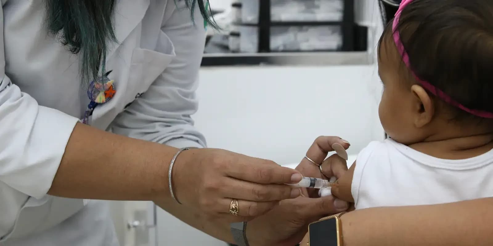 Síndrome Respiratória Aguda Grave aumenta em bebês até 2 anos — Assuntos: SRAG, Fiocruz, vacina, gripe, Vírus, covid-19
