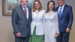 Lula e a primeira-dama Janja em cerimônia no Tribunal Superior Eleitoral