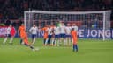 Memphis Depay bate falta pela seleção holandesa em partida de 2018 (foto de arquivo, não é do Corinthians)