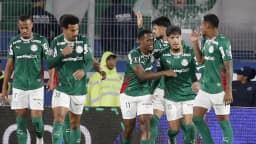 Jogadores do Palmeiras comemoram gol em jogo da Libertadores (foto de arquivo, agosto de 2026)