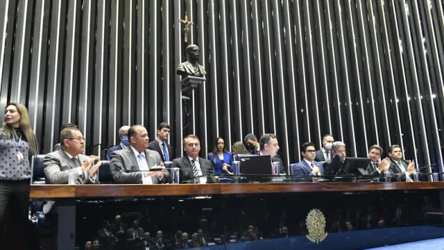 Plenário do Senado Federal durante sessão de votação de emenda constitucional