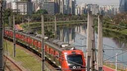 Trem do transporte metropolitano em São Paulo, usado como transporte gratuito em dia de eleição (foto de arquivo)