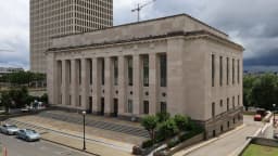 Fachada do prédio da Suprema Corte do Tennessee, em Nashville, Estados Unidos