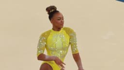 Rebeca Andrade durante apresentação no solo nos Jogos Olímpicos de Paris 2024, em foto de arquivo