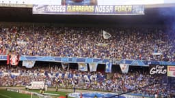 Torcida do Cruzeiro no Mineirão em foto de arquivo do estádio lotado