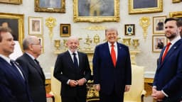 Encontro entre o presidente dos Estados Unidos, Donald Trump, e o presidente do Brasil, Lula, na Casa Branca