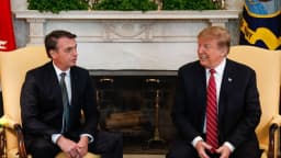 Donald Trump durante encontro na Casa Branca (foto de arquivo)