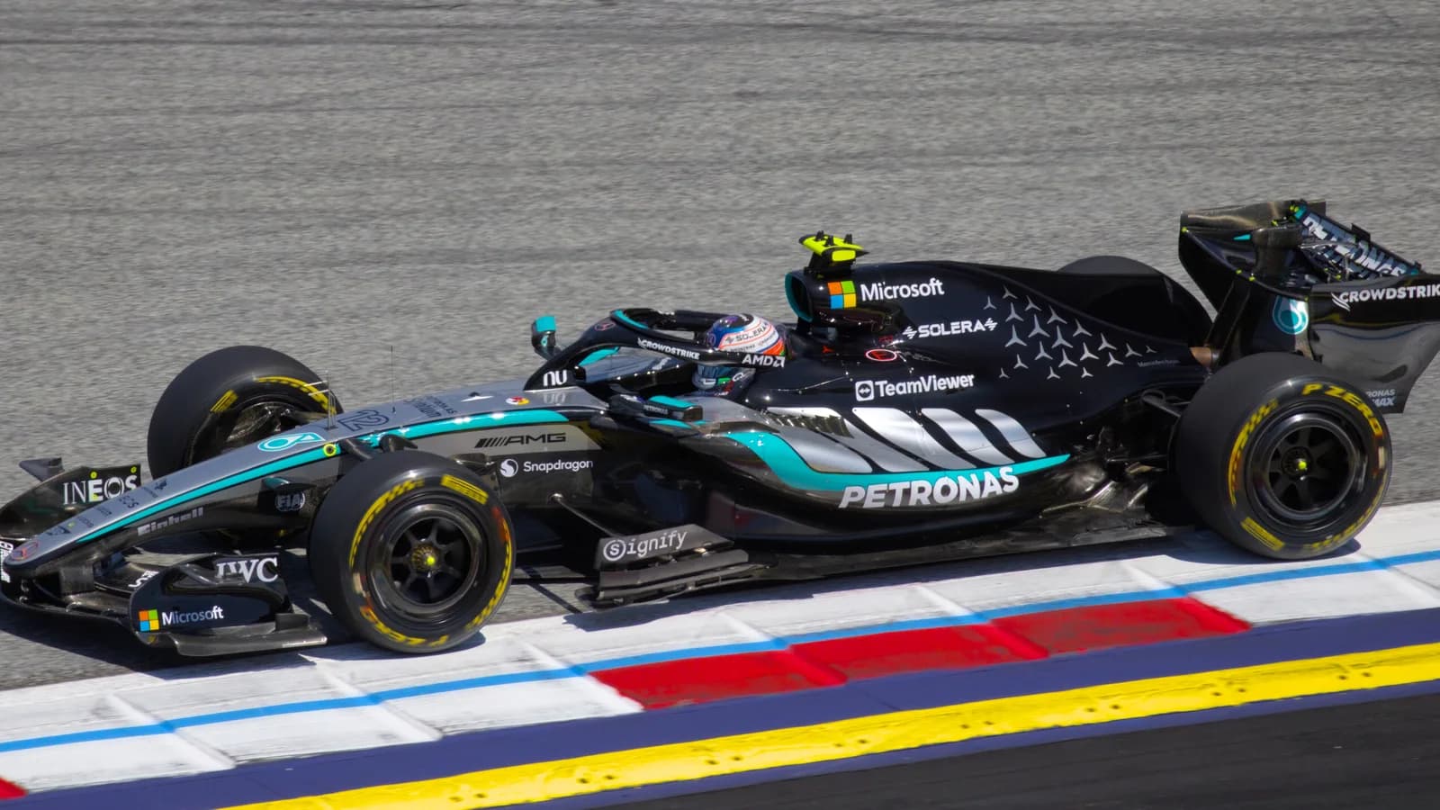 Carro de Fórmula 1 da Mercedes de Andrea Kimi Antonelli