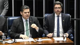 Davi Alcolumbre preside sessão do Congresso Nacional