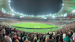 Torcida do Fluminense lotando o Maracanã durante partida da Libertadores (foto de arquivo)