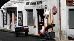 Fachada de minimercado de bairro, foto de arquivo ilustrativa