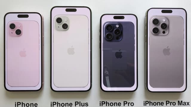 Quatro modelos de iPhone lado a lado: iPhone, iPhone Plus, iPhone Pro e iPhone Pro Max